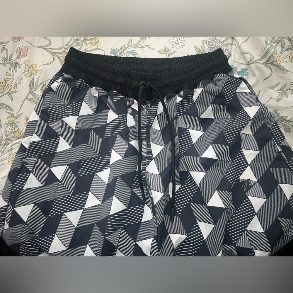 Nike Geometric Black and White Wind Breaker Pants